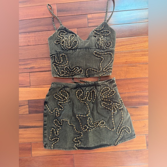 ASOS Set - Picture 3 of 9